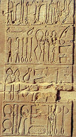 ancient_egyptian_medical_instruments